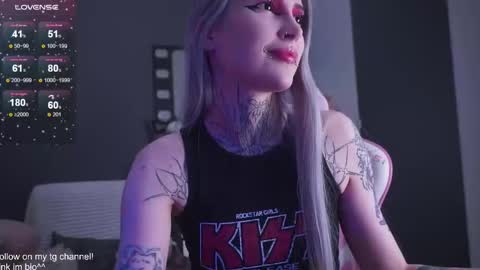 Asya UwU   online show from December 2025 05:08:02 PM