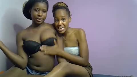 kiki online show from October 2025 06:16:02 PM