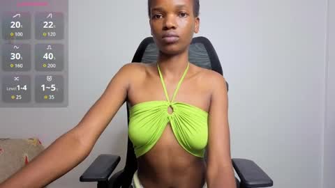 Snapshot of freakky_nessa chatting on April 2026 11:26:02 AM Nessa-Independent model online show from April 2026 11:26:02 AM