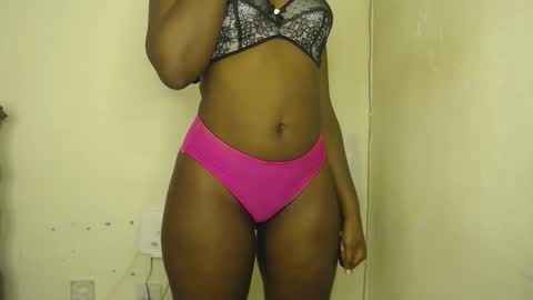 Berry online show from April 2026 01:00:01 AM