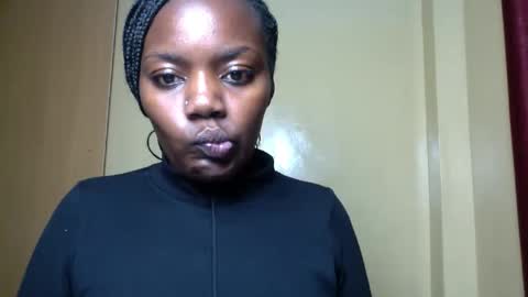 Snapshot of freaky_lyne chatting on June 2026 01:33:01 PM Lyne online show from June 2026 01:33:01 PM