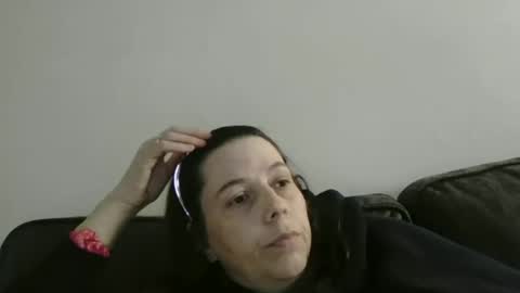 freckles232399 online show from April 2026 10:53:01 PM