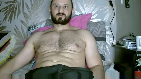 fred online show from October 2025 05:40:02 PM