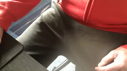 fredddy05 online show from February 2025 02:58:02 PM