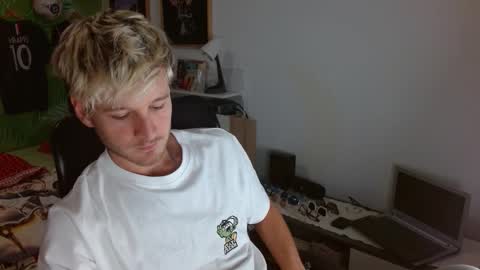 Frederick Perin online show from December 2025 01:42:01 PM