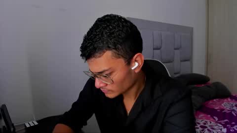 Frederic Sloan online show from February 2026 04:51:02 PM