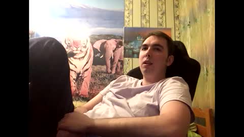 Snapshot of fredi_sweet chatting on February 2025 03:50:01 PM Fredi online show from February 2025 03:50:01 PM