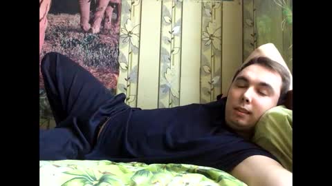 Snapshot of fredi_sweet chatting on February 2025 01:53:02 PM Fredi online show from February 2025 01:53:02 PM