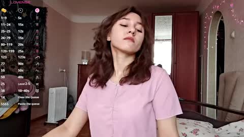 Mia online show from March 2026 08:14:02 AM