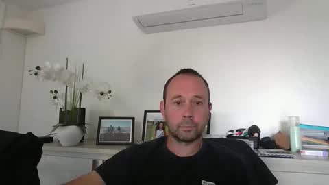 fredodu41 online show from May 2026 02:44:01 PM