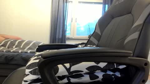 Fredrik online show from December 2025 01:39:02 PM