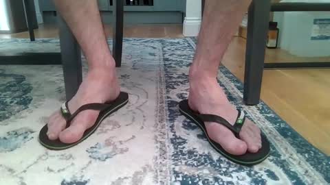 Snapshot of fredthetom12 chatting on September 2025 07:41:01 AM Greedy Fred online show from September 2025 07:41:01 AM