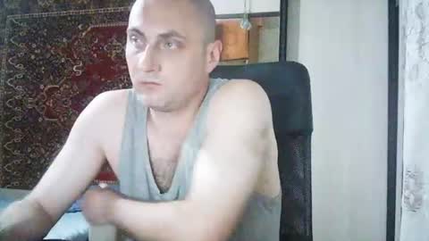 Snapshot of freeeman90 chatting on June 2026 08:40:01 PM freeeman90 online show from June 2026 08:40:01 PM