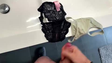 the jerkking online show from December 2025 10:44:02 AM