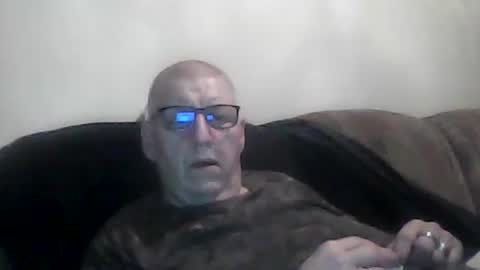 Snapshot of frefredo chatting on January 2026 07:01:02 AM fred online show from January 2026 07:01:02 AM