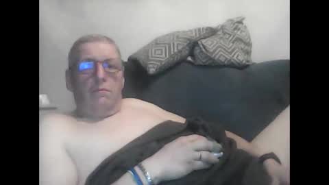 Snapshot of frefredo chatting on March 2026 07:42:01 PM fred online show from March 2026 07:42:01 PM