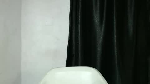 frekkymorelle online show from February 2025 04:14:02 AM