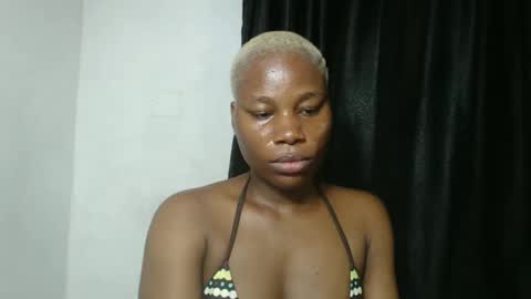 frekkymorelle online show from February 2025 08:26:02 AM