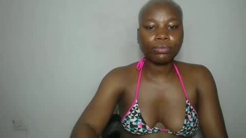 frekkymorelle online show from February 2025 07:05:02 PM