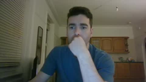 Snapshot of frenchbdmaninlondon chatting on December 2024 07:34:02 PM Horny Paul online show from December 2024 07:34:02 PM