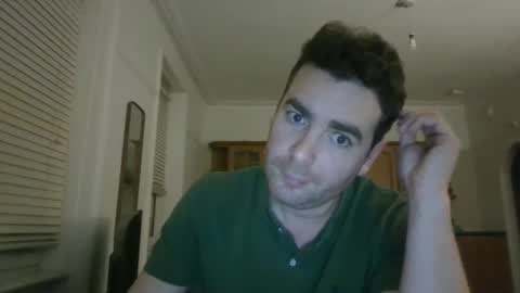 Snapshot of frenchbdmaninlondon chatting on January 2025 08:04:02 PM Horny Paul online show from January 2025 08:04:02 PM