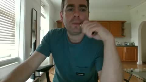 Snapshot of frenchbdmaninlondon chatting on January 2025 12:47:02 PM Horny Paul online show from January 2025 12:47:02 PM