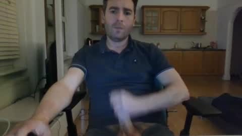 Snapshot of frenchbdmaninlondon chatting on March 2025 09:32:02 PM Horny Paul online show from March 2025 09:32:02 PM