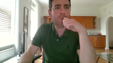 Snapshot of frenchbdmaninlondon chatting on March 2025 03:20:02 PM Horny Paul online show from March 2025 03:20:02 PM