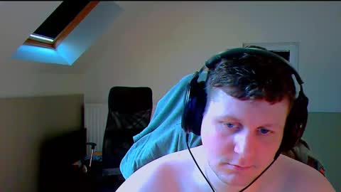 Snapshot of frenchfrieswithmayo chatting on September 2025 10:38:02 AM French fries online show from September 2025 10:38:02 AM