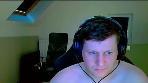 Snapshot of frenchfrieswithmayo chatting on September 2025 05:16:02 PM French fries online show from September 2025 05:16:02 PM