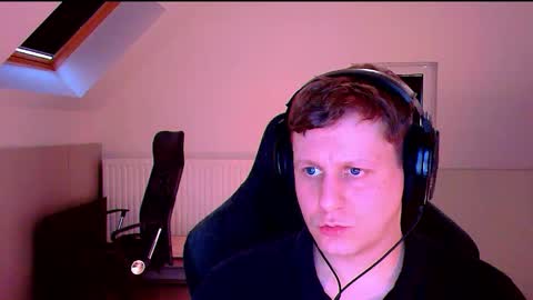Snapshot of frenchfrieswithmayo chatting on October 2025 03:55:01 PM French fries online show from October 2025 03:55:01 PM