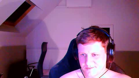 Snapshot of frenchfrieswithmayo chatting on October 2025 08:09:02 PM French fries online show from October 2025 08:09:02 PM
