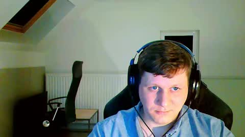 Snapshot of frenchfrieswithmayo chatting on October 2025 05:57:01 PM French fries online show from October 2025 05:57:01 PM