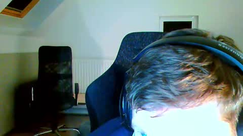 Snapshot of frenchfrieswithmayo chatting on October 2025 05:09:02 PM French fries online show from October 2025 05:09:02 PM