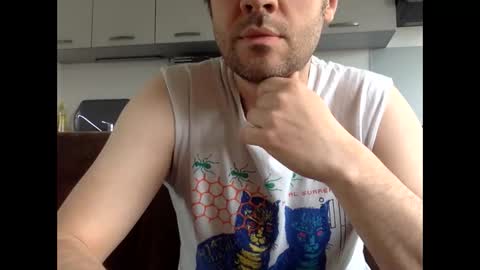 Snapshot of frenchy_from_paris chatting on April 2026 03:20:02 PM frenchy_from_paris online show from April 2026 03:20:02 PM