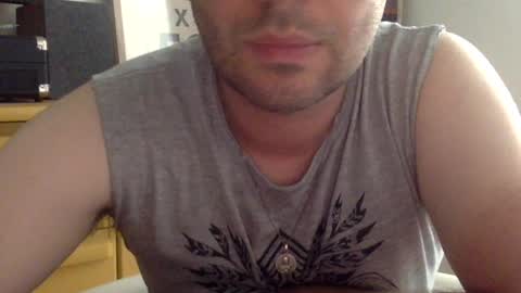 Snapshot of frenchy_from_paris chatting on June 2026 04:42:01 PM frenchy_from_paris online show from June 2026 04:42:01 PM