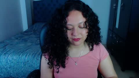 Snapshot of freud_x_louise1 chatting on May 2026 01:27:01 PM Louise online show from May 2026 01:27:01 PM