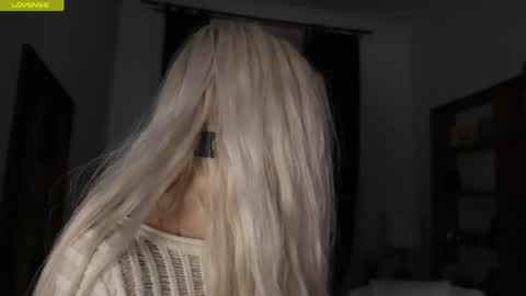 Freya online show from April 2026 07:49:01 PM