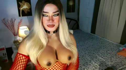 Miss Frea  online show from June 2026 07:36:02 PM