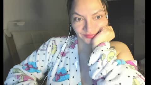 Snapshot of freya_shaik_ chatting on March 2026 05:02:01 AM freya_shaik_ online show from March 2026 05:02:01 AM
