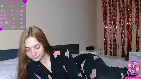 Snapshot of freyaoliver chatting on April 2026 08:42:02 PM FreyaOliver online show from April 2026 08:42:02 PM