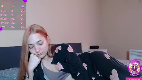 Snapshot of freyaoliver chatting on May 2026 03:20:02 PM FreyaOliver online show from May 2026 03:20:02 PM