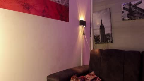 Frezzita online show from November 2025 09:24:02 PM