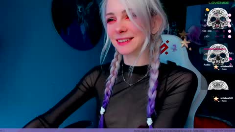 Frida A boost to fortune for the one who gives a thumbs up and a bonus lucky for those who support me by joining the fanclub online show from February 2025 01:45:01 AM