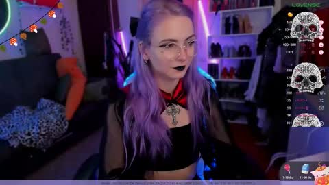 Frida A boost to fortune for the one who gives a thumbs up and a bonus lucky for those who support me by joining the fanclub online show from October 2025 01:08:02 AM