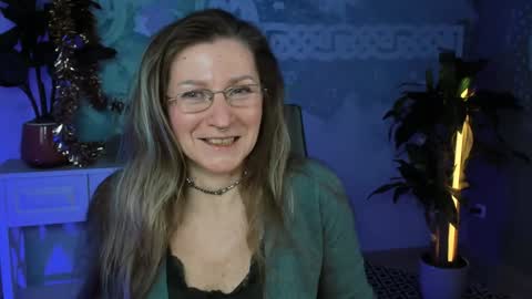 Snapshot of fridatander chatting on January 2025 09:02:02 AM Frida Tander online show from January 2025 09:02:02 AM