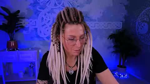 Frida Tander online show from March 2026 05:29:01 AM