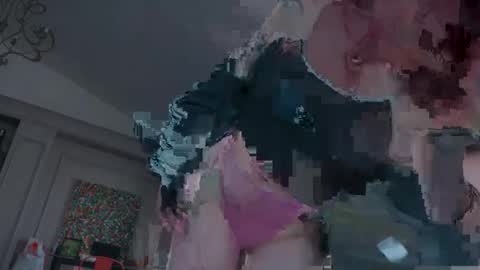 friend_zone_ online show from November 2025 09:19:02 AM