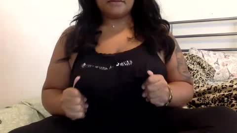 Friskybabexo  online show from June 2026 09:01:02 PM