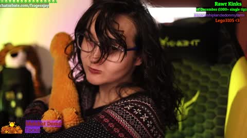   Jaywise Frogfoot  online show from December 2024 09:02:01 PM